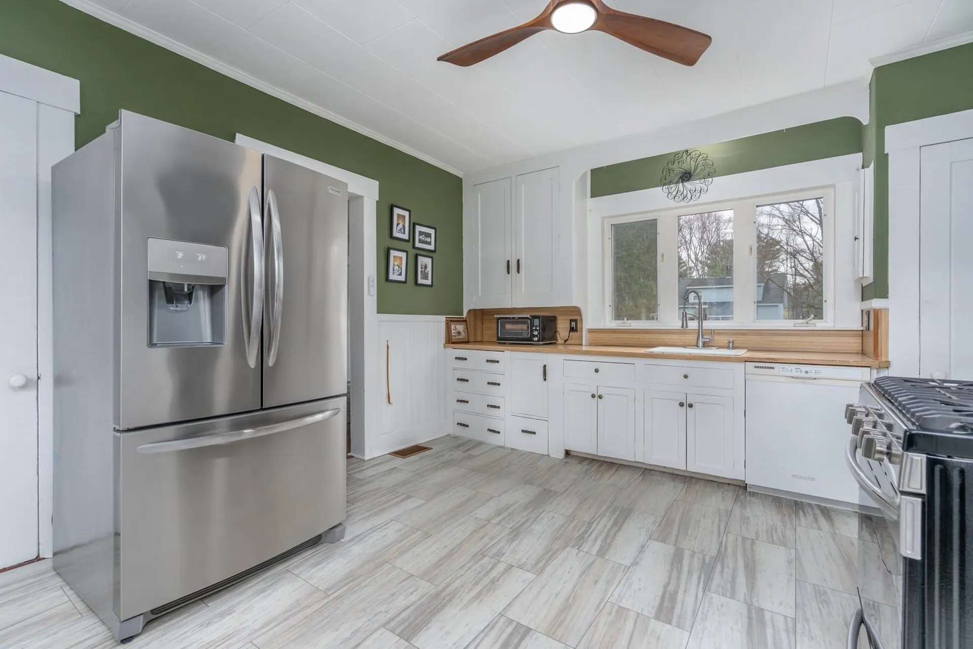 8 Adams Avenue Rochester NH 03867