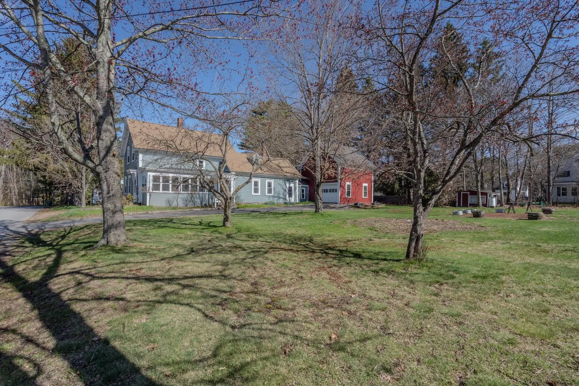 8 Adams Avenue Rochester NH 03867