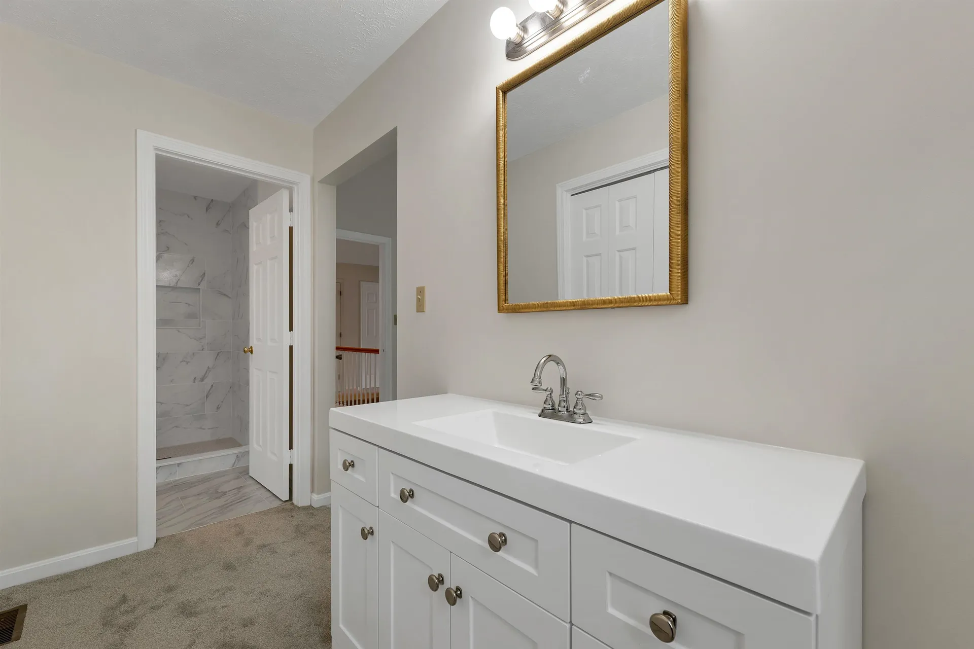 9 Isabella Drive Londonderry NH 03053