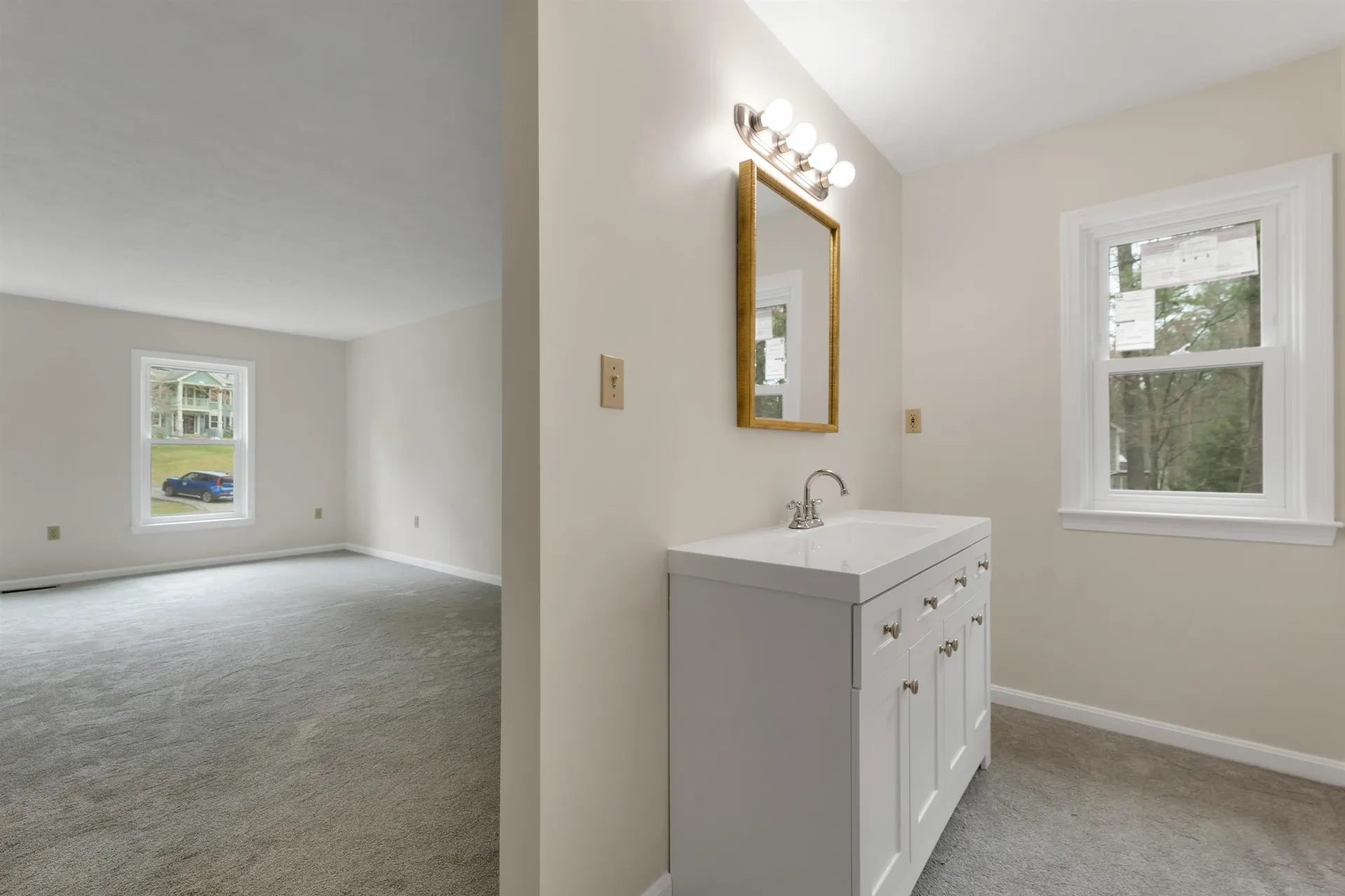 9 Isabella Drive Londonderry NH 03053