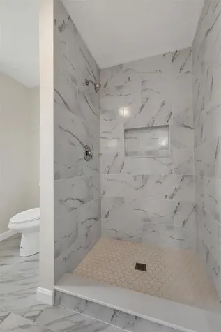 9 Isabella Drive Londonderry NH 03053