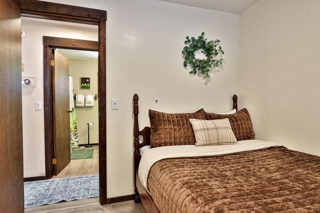283 Goodrich Road Ira VT 05777