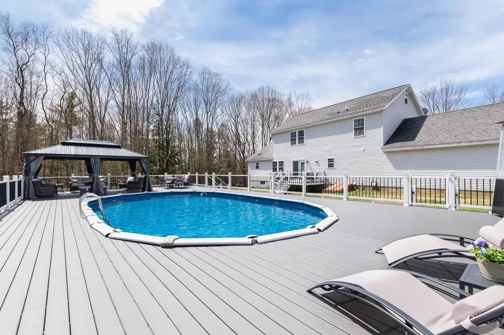 67 Bedford Avenue Gilford NH 03249