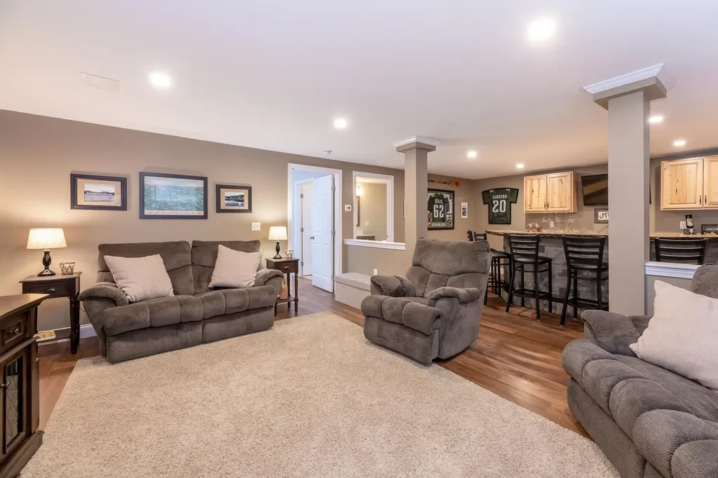 67 Bedford Avenue Gilford NH 03249