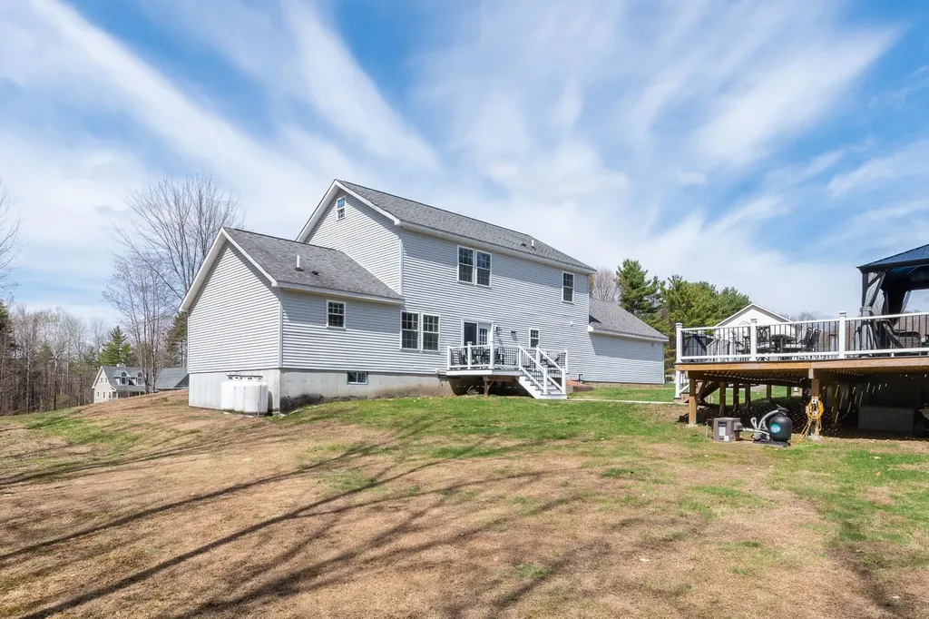 67 Bedford Avenue Gilford NH 03249