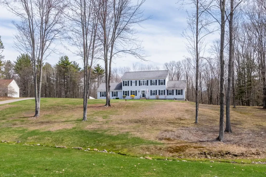 67 Bedford Avenue Gilford NH 03249