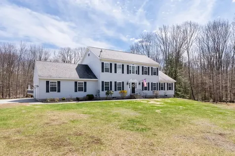 67 Bedford Avenue Gilford NH 03249