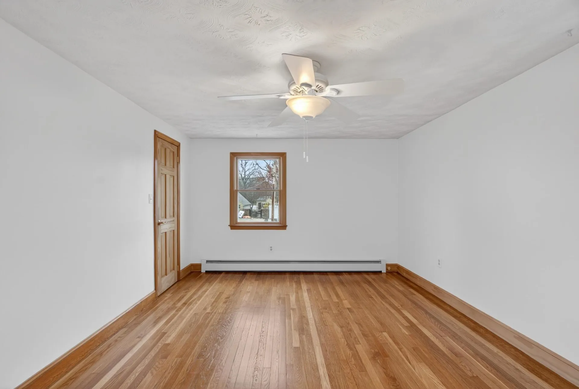 13 Darryl Lane Salem NH 03079