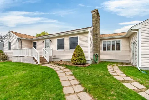 13 Darryl Lane Salem NH 03079
