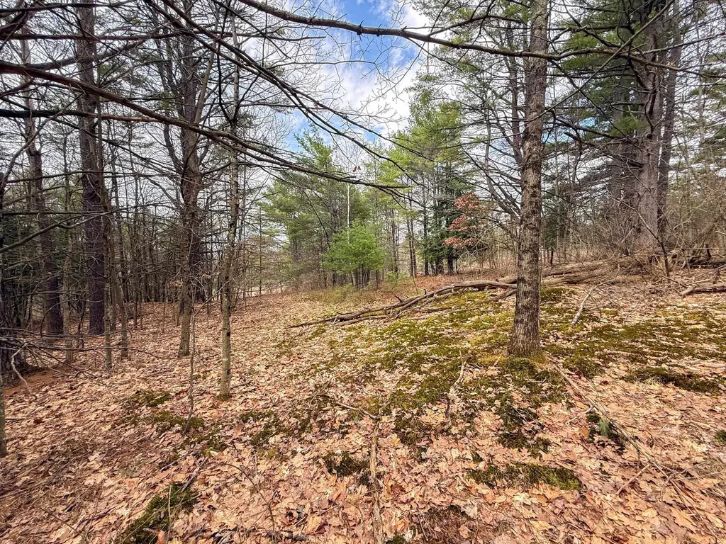 0 Meadow Lane Hartford VT 05001