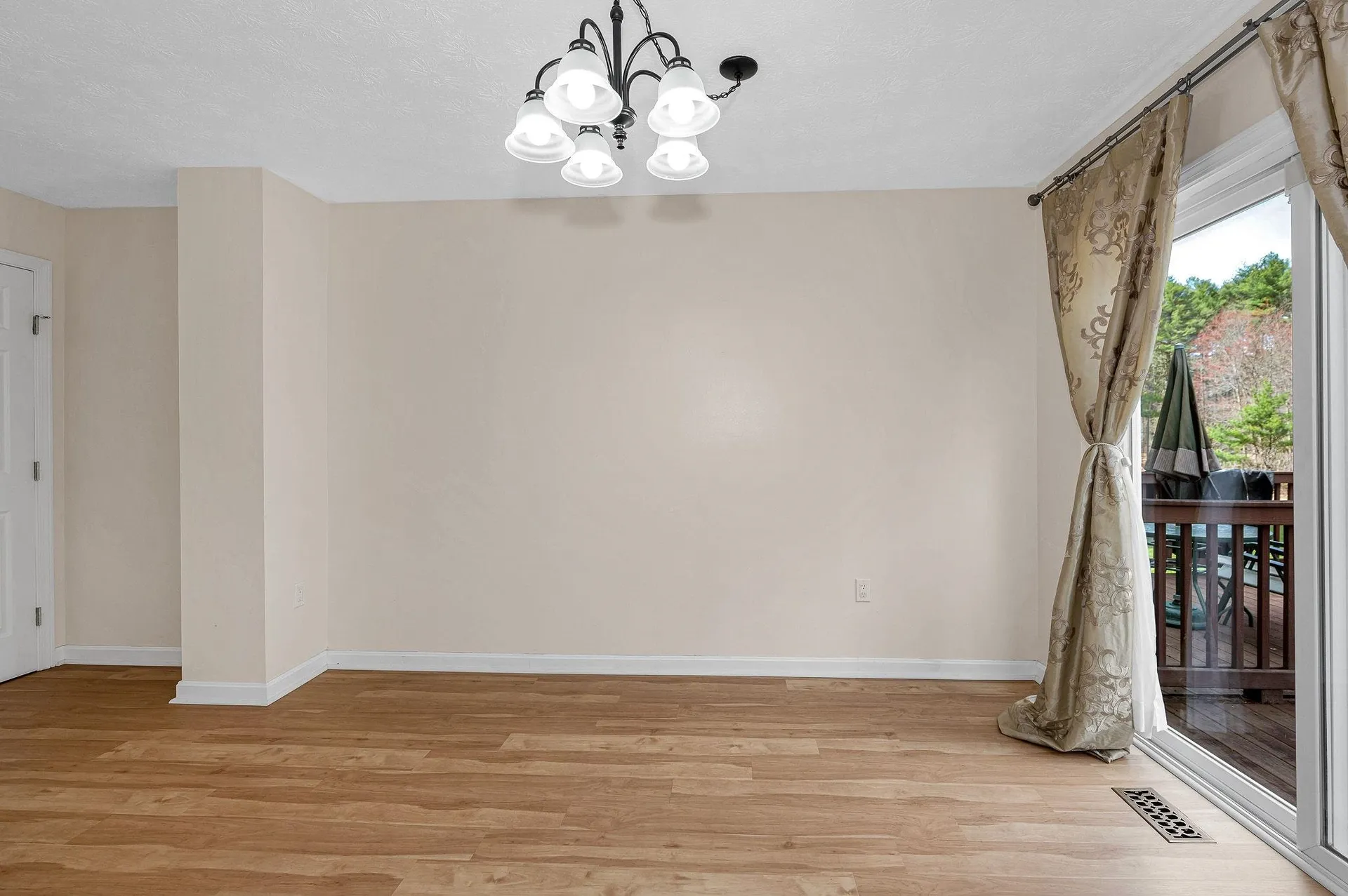 64 Cadogan Way Nashua NH 03062