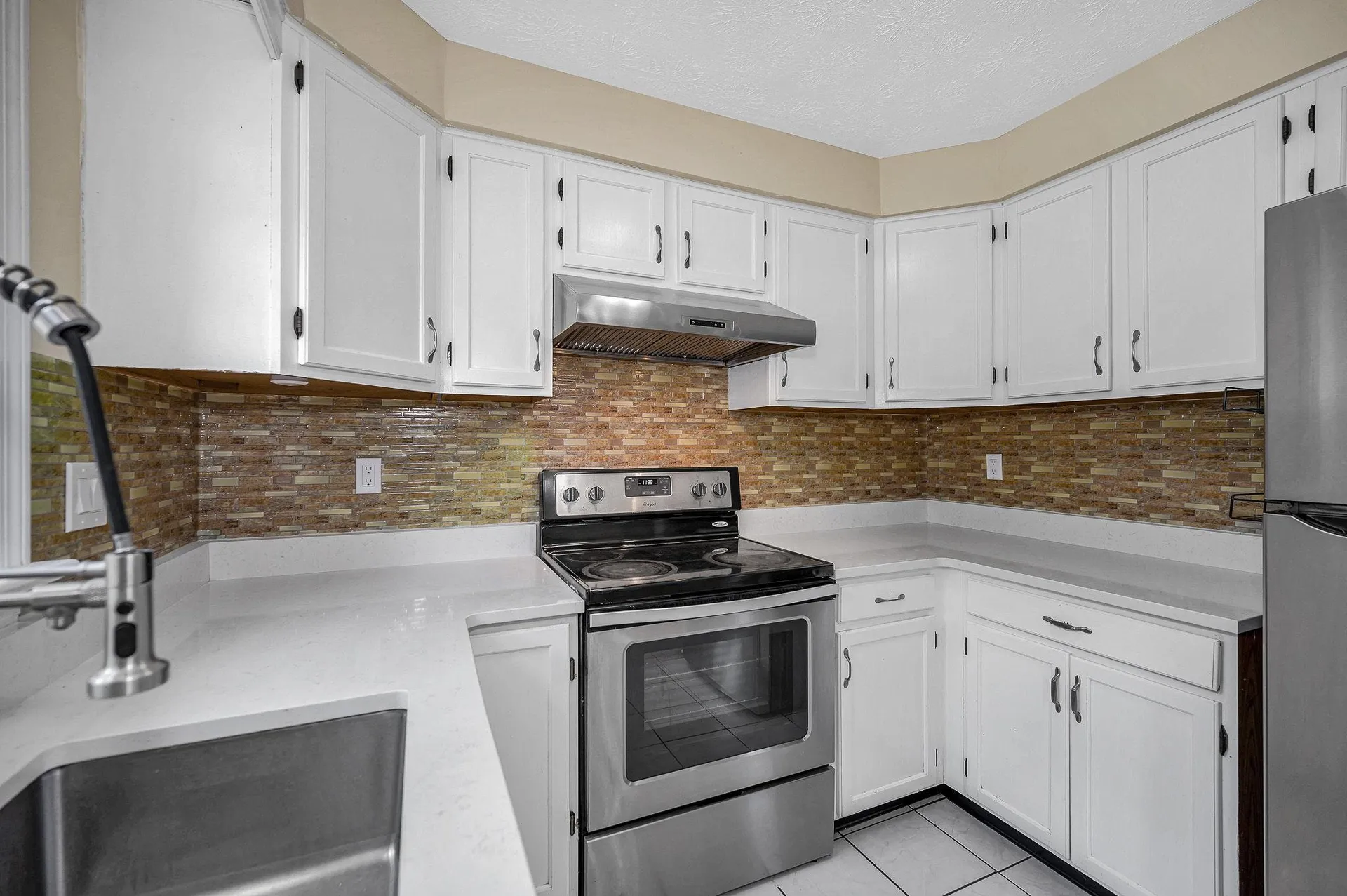 64 Cadogan Way Nashua NH 03062