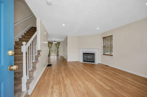 64 Cadogan Way Nashua NH 03062