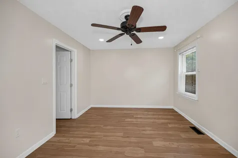 64 Cadogan Way Nashua NH 03062