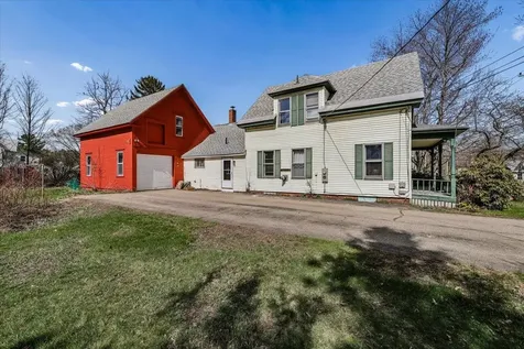 18 School Street Belmont NH 03220