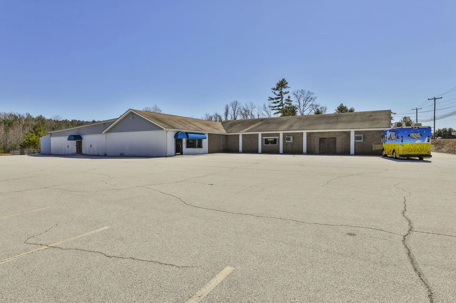 1371 Hooksett Road Hooksett NH 03106