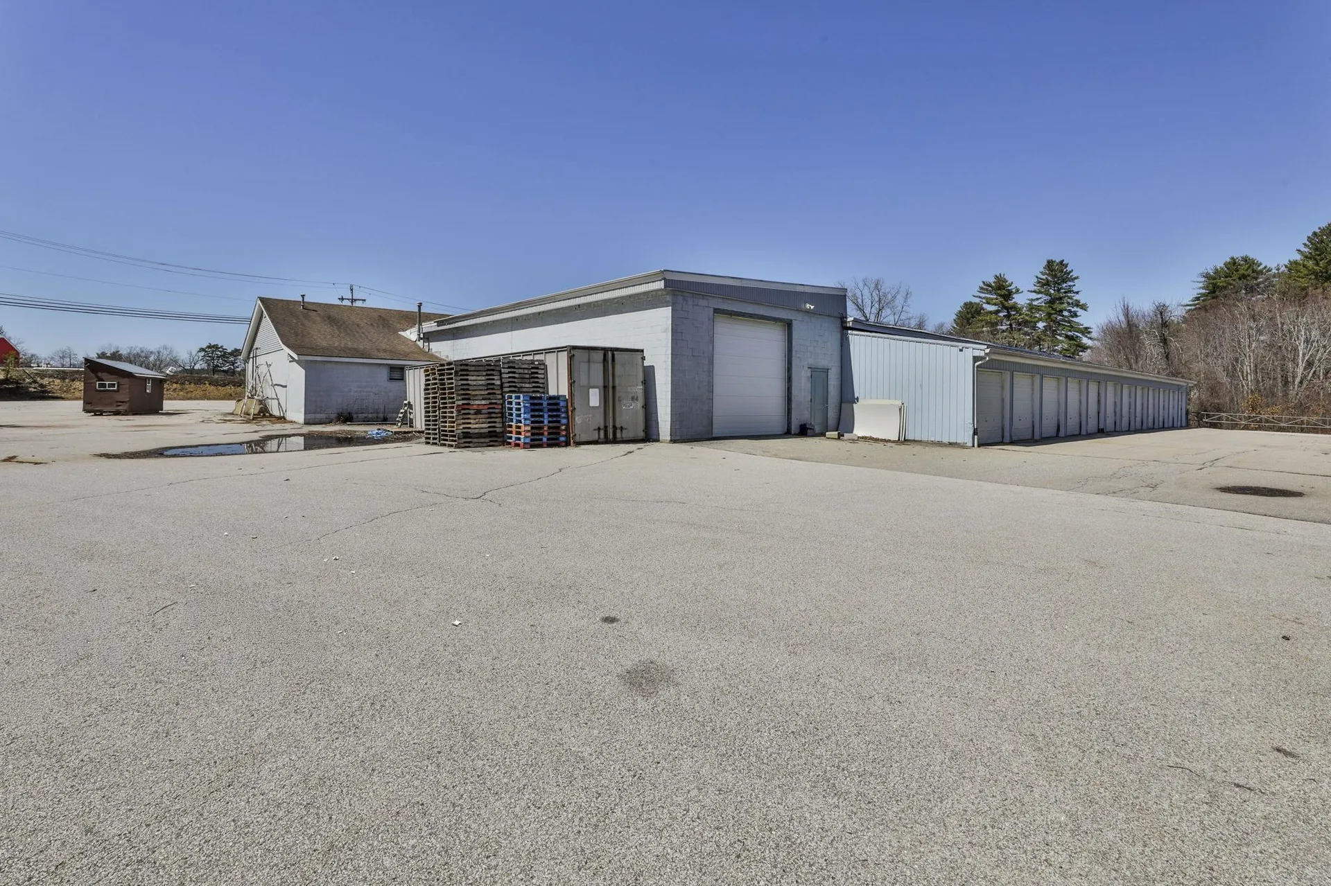 1371 Hooksett Road Hooksett NH 03106