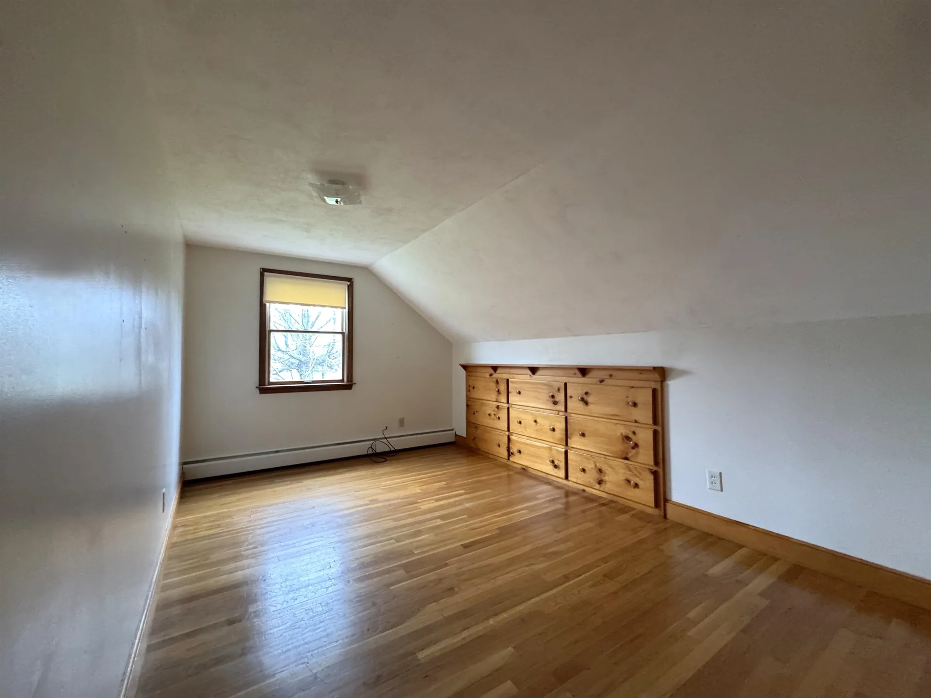 144 Main Street Kingston NH 03848