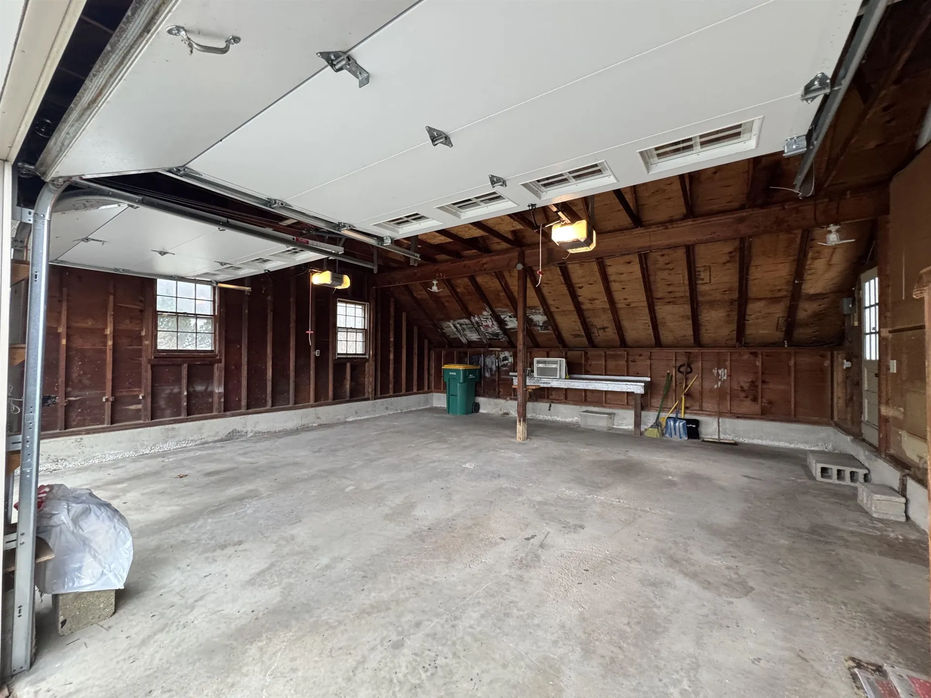 144 Main Street Kingston NH 03848