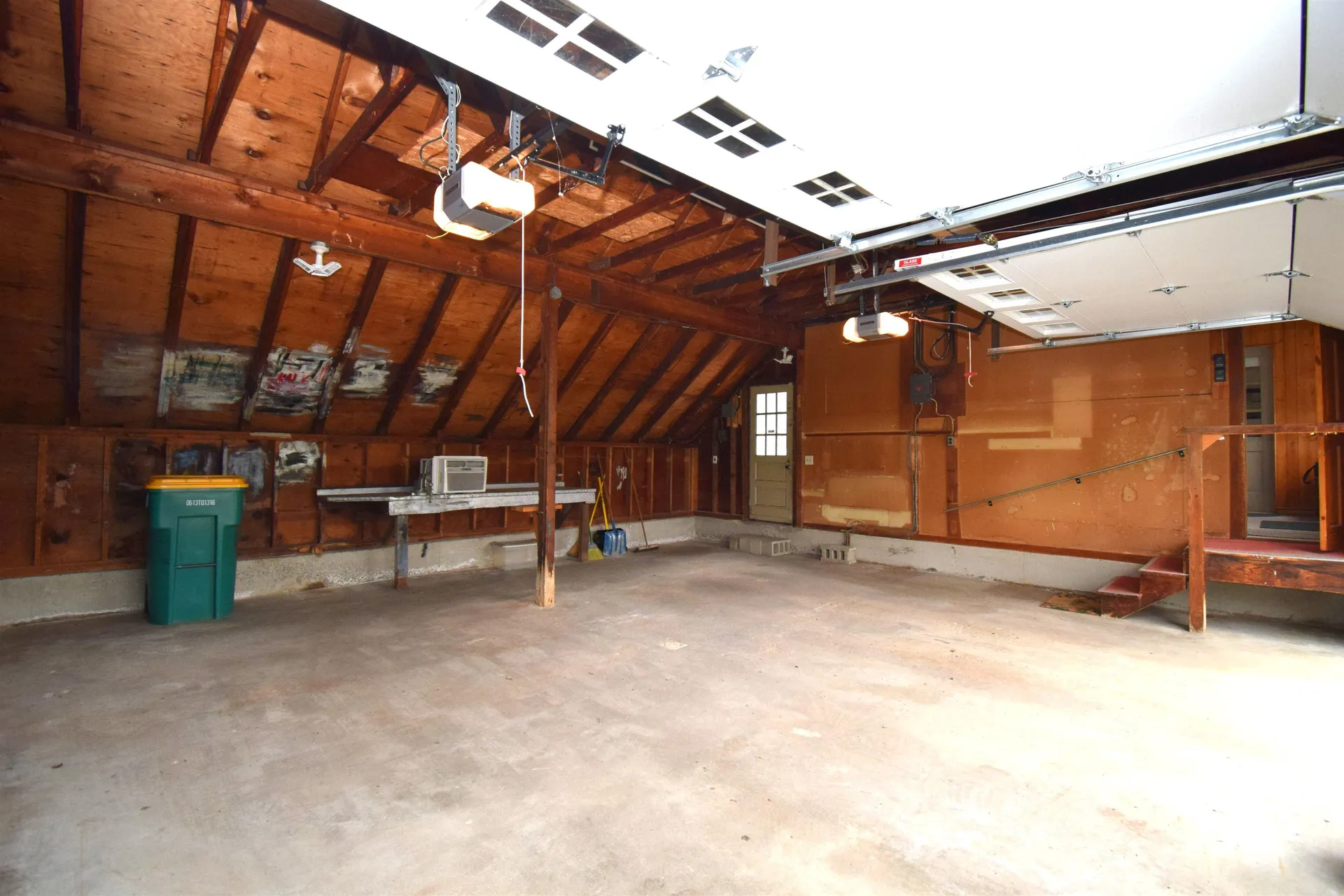 144 Main Street Kingston NH 03848