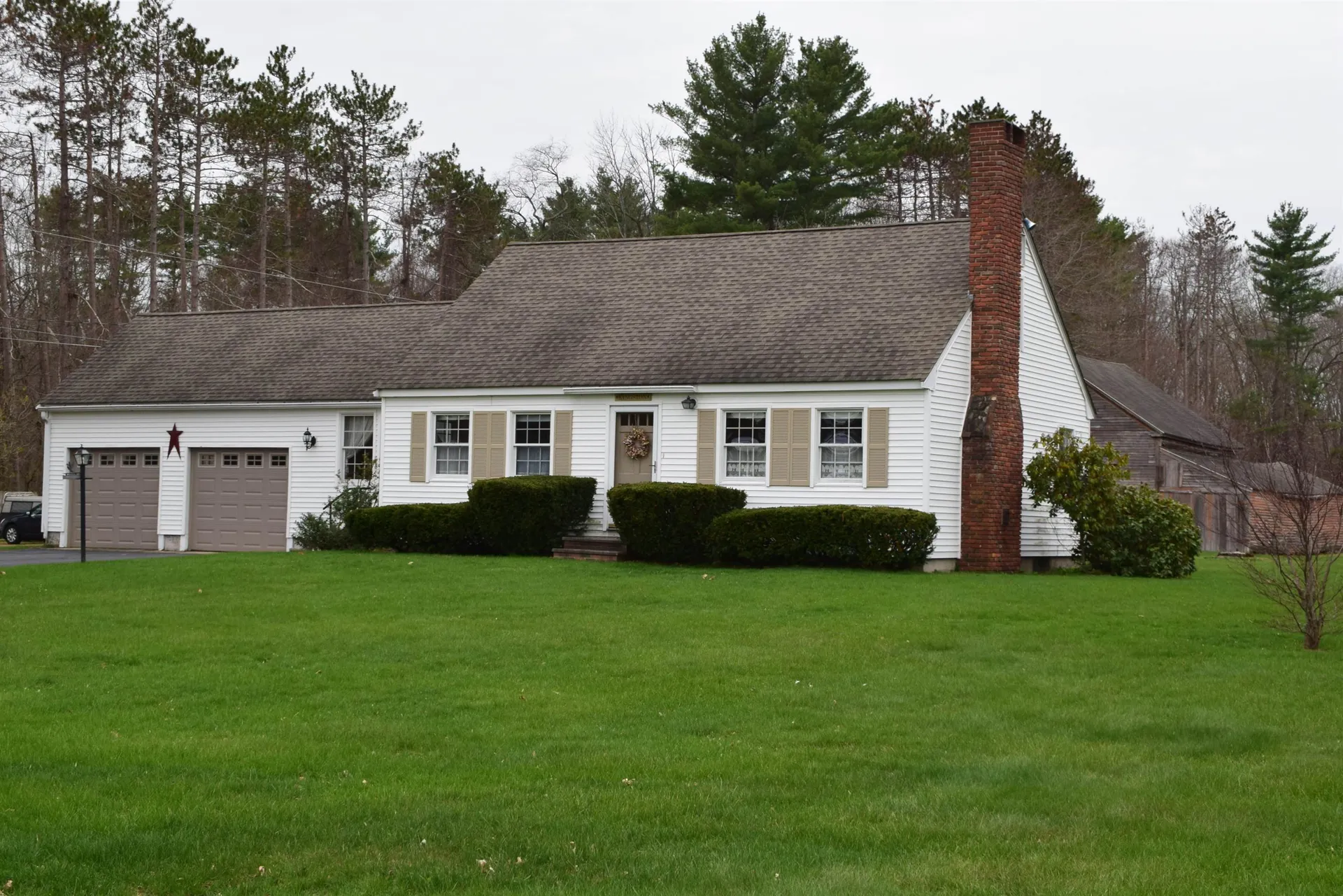 144 Main Street Kingston NH 03848