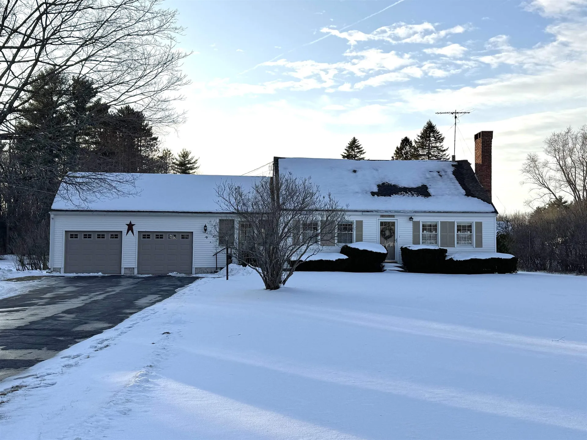 144 Main Street Kingston NH 03848