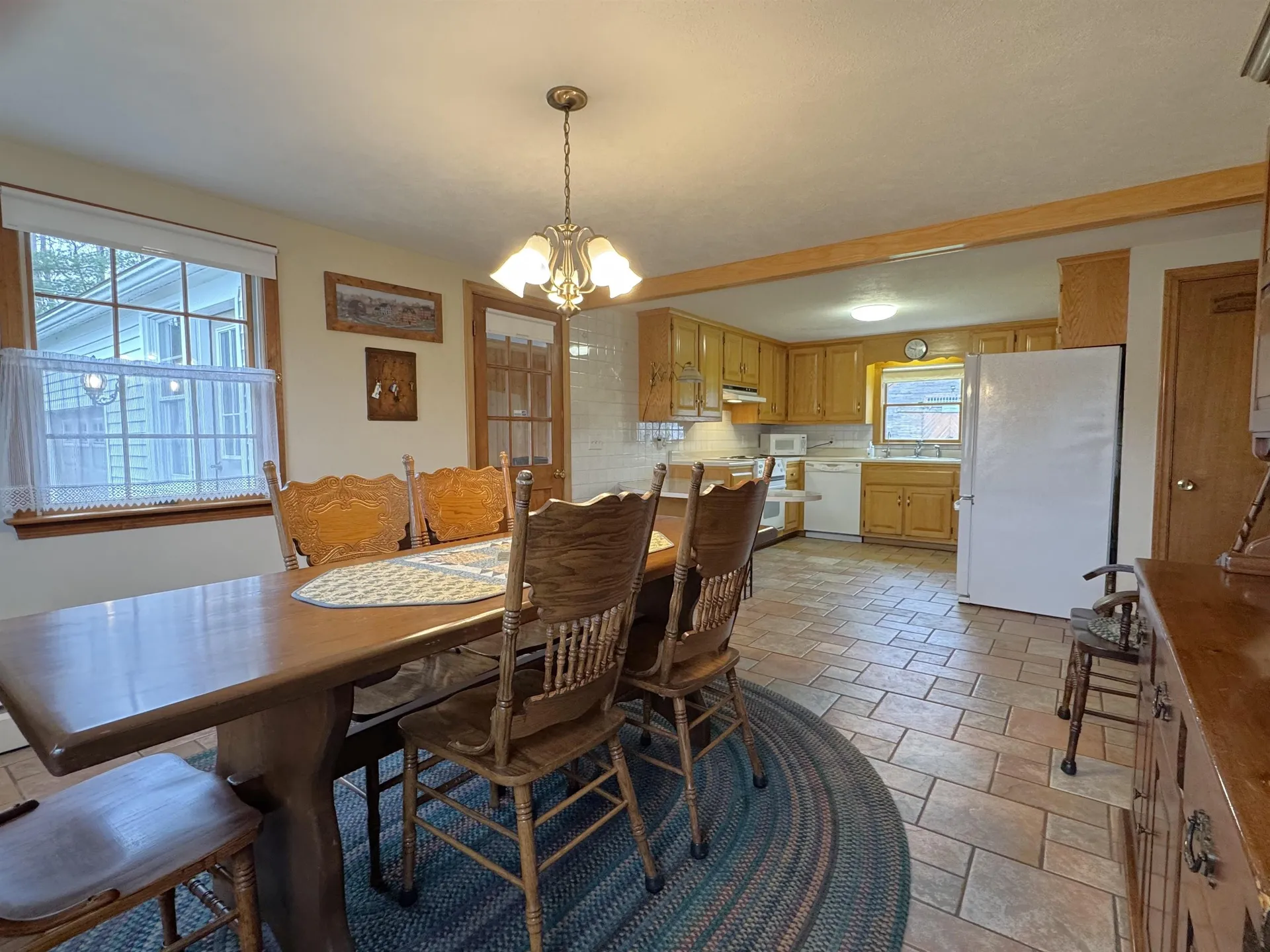 144 Main Street Kingston NH 03848
