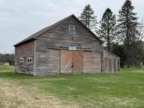 144 Main Street Kingston NH 03848