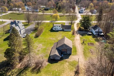 144 Main Street Kingston NH 03848