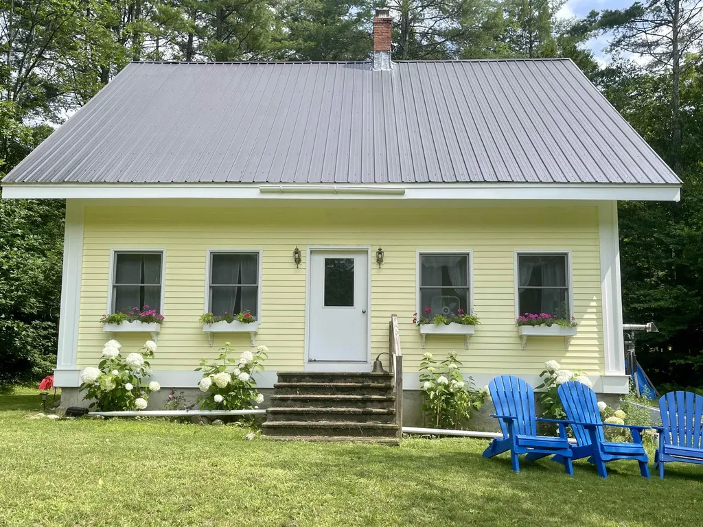 23 Turner Hill Road Grafton VT 05146