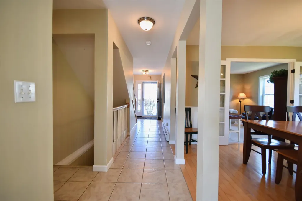 24 Cabot Court South Burlington VT 05403