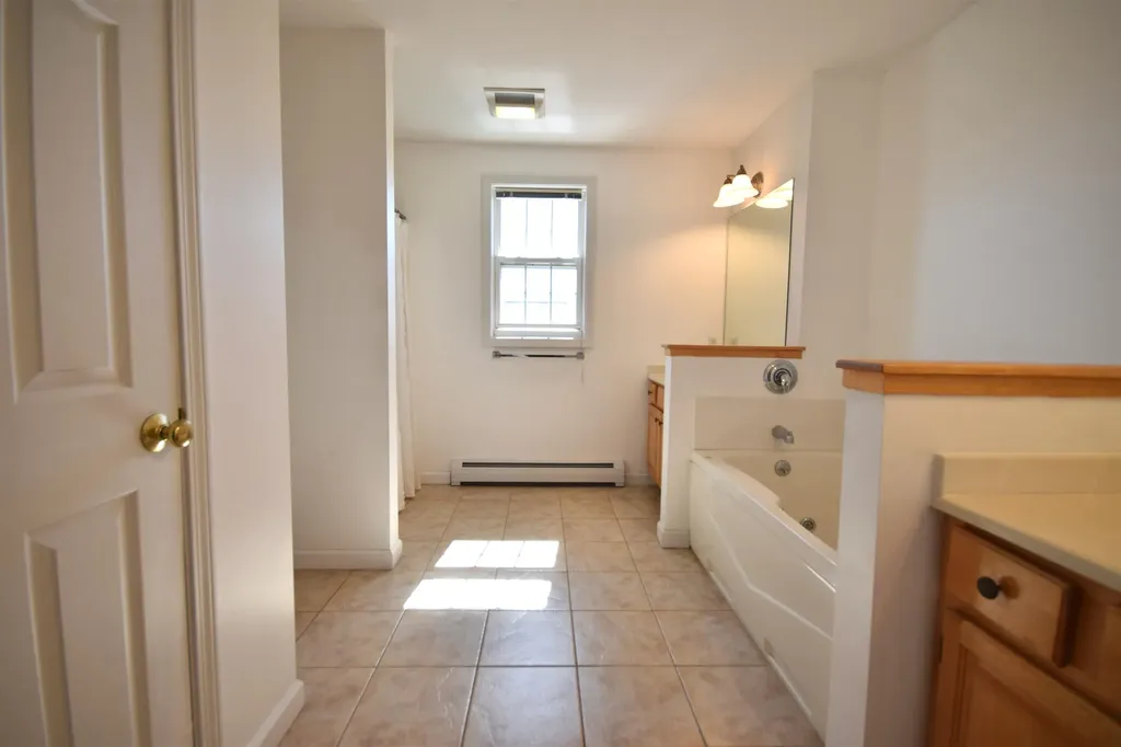24 Cabot Court South Burlington VT 05403