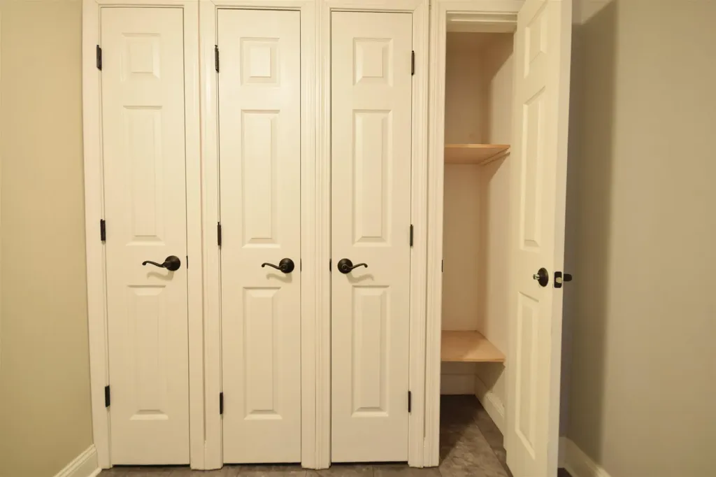 24 Cabot Court South Burlington VT 05403