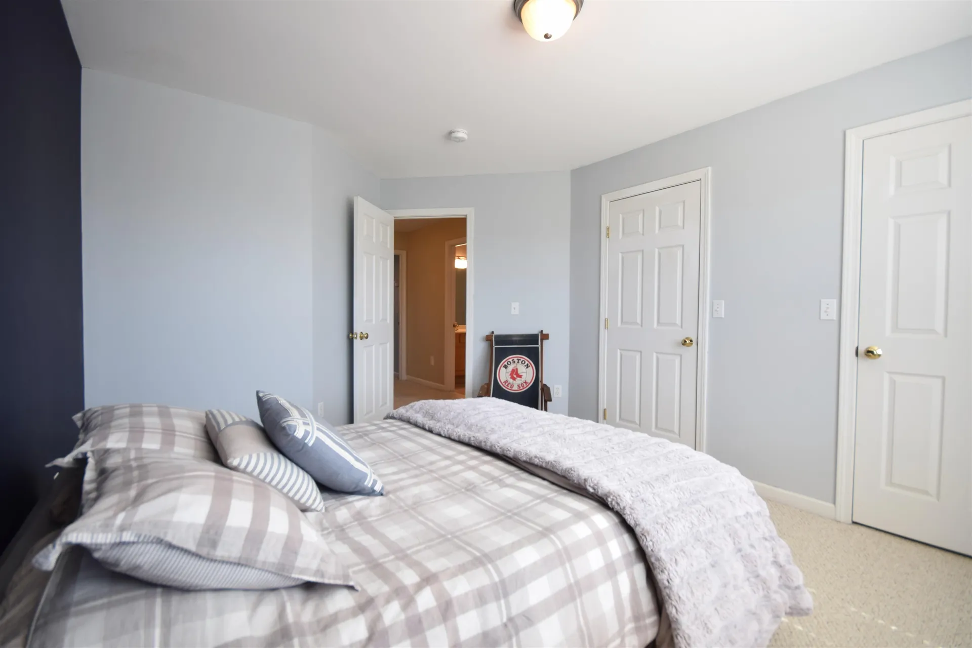 24 Cabot Court South Burlington VT 05403