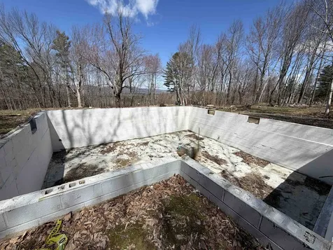 327 South Road Bethlehem NH 03574