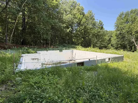 327 South Road Bethlehem NH 03574