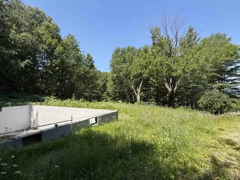 327 South Road Bethlehem NH 03574