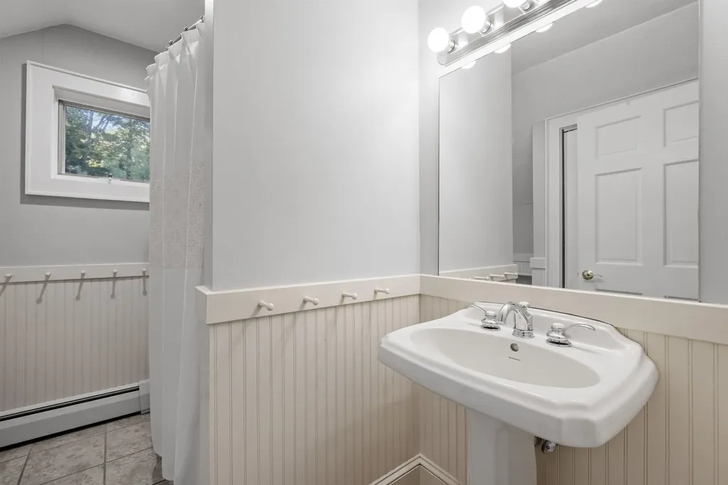 14 Island View Drive Moultonborough NH 03254