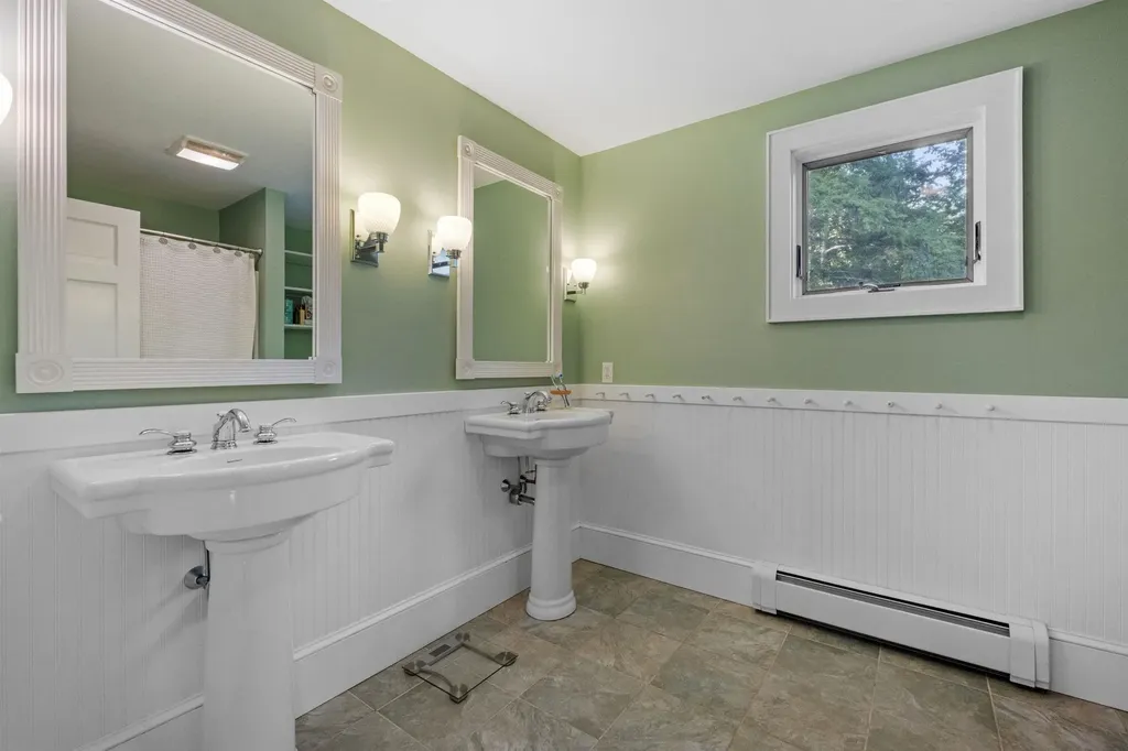 14 Island View Drive Moultonborough NH 03254