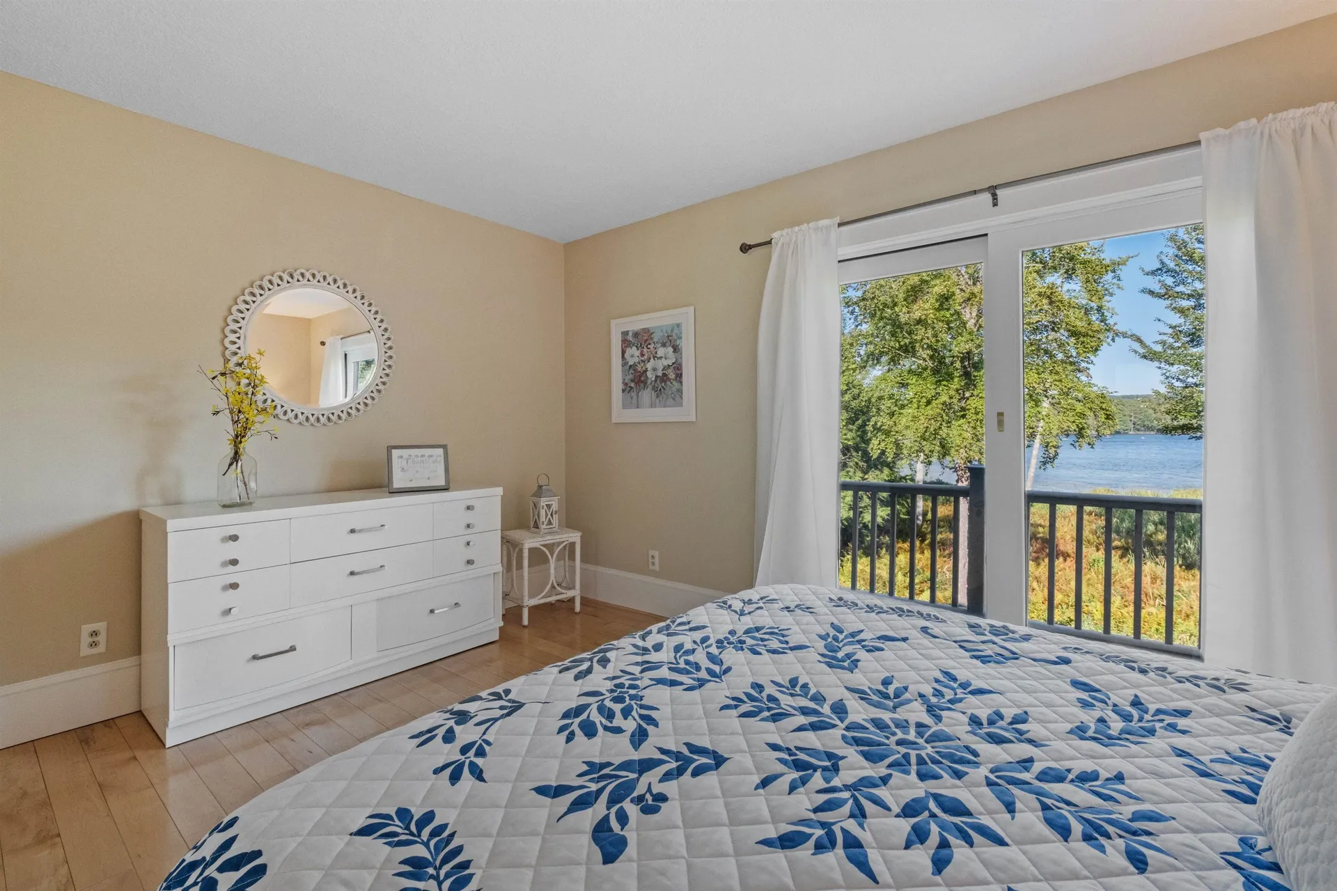 14 Island View Drive Moultonborough NH 03254
