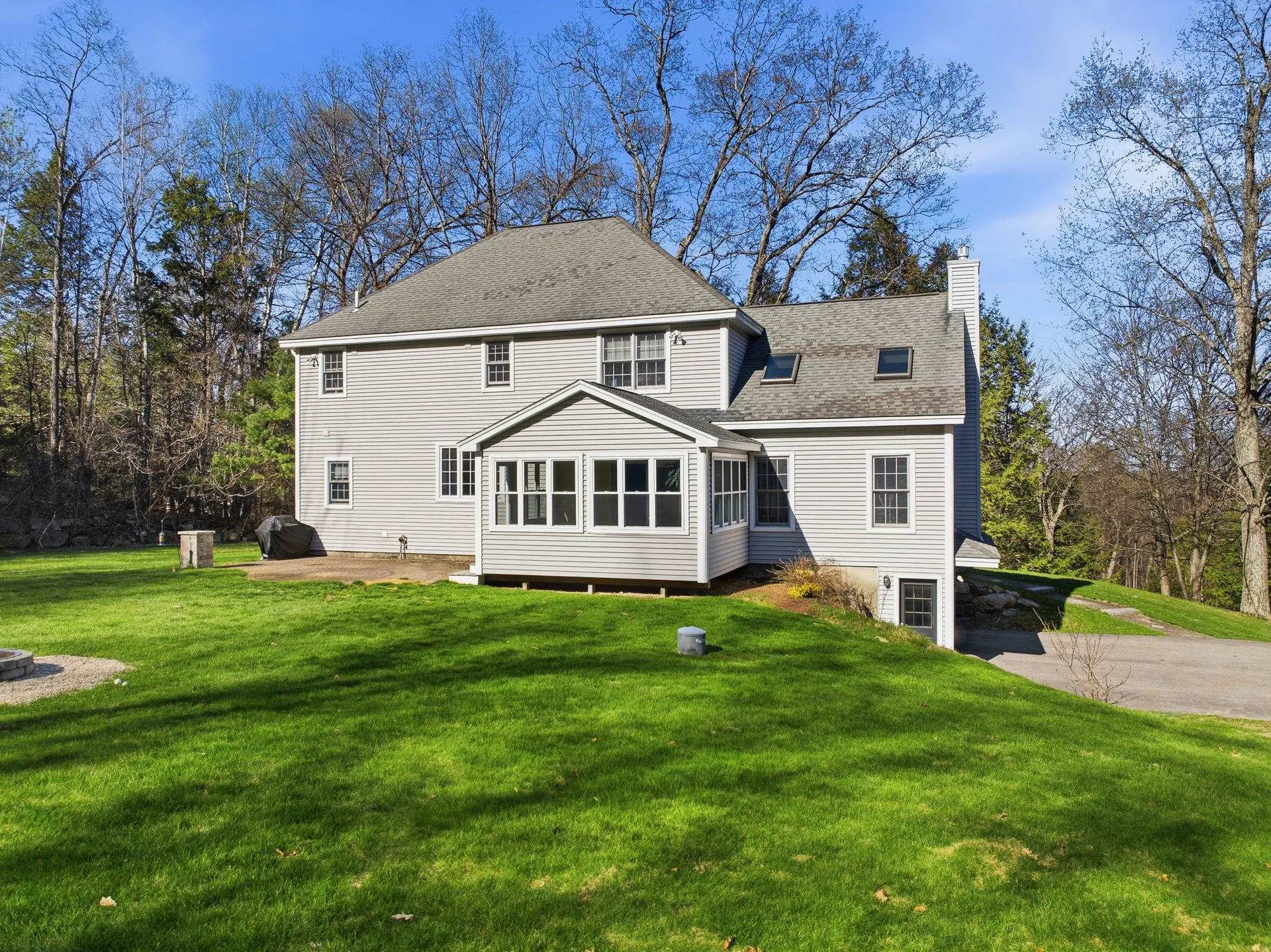 24 Scott Drive Merrimack NH 03054