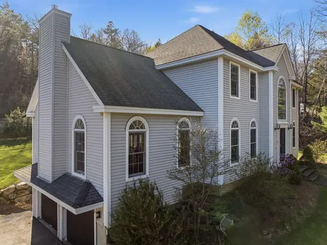 24 Scott Drive Merrimack NH 03054