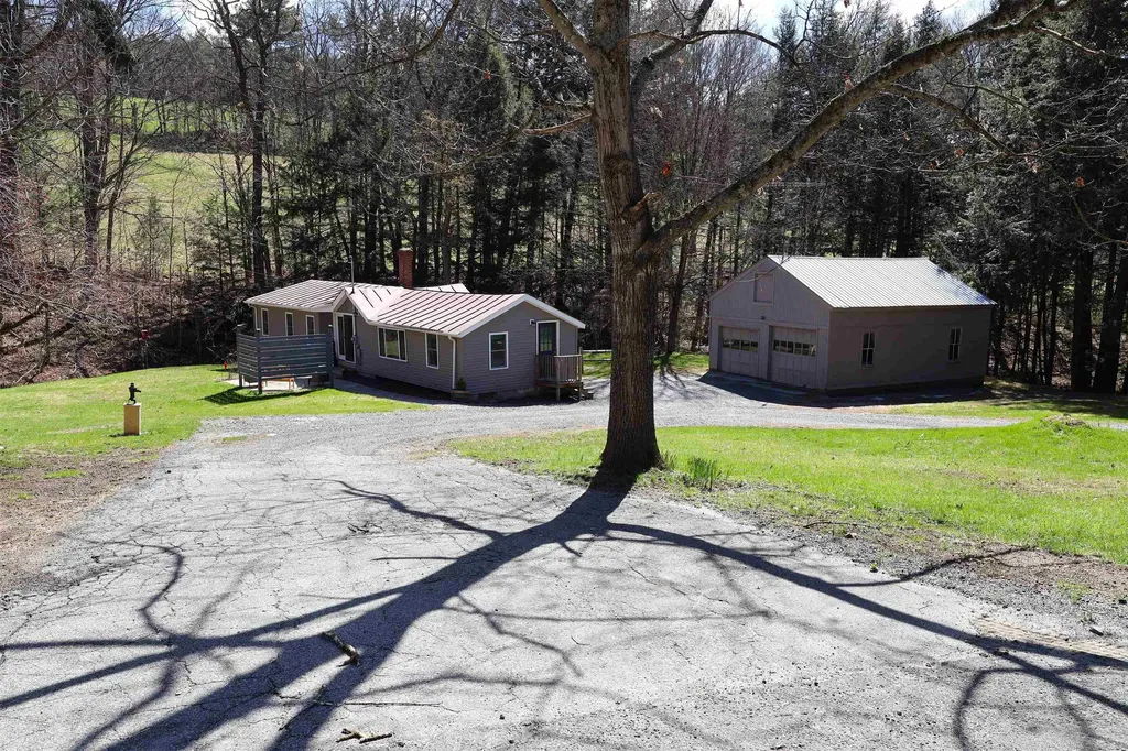 1013 Jericho Road Hartford VT 05001