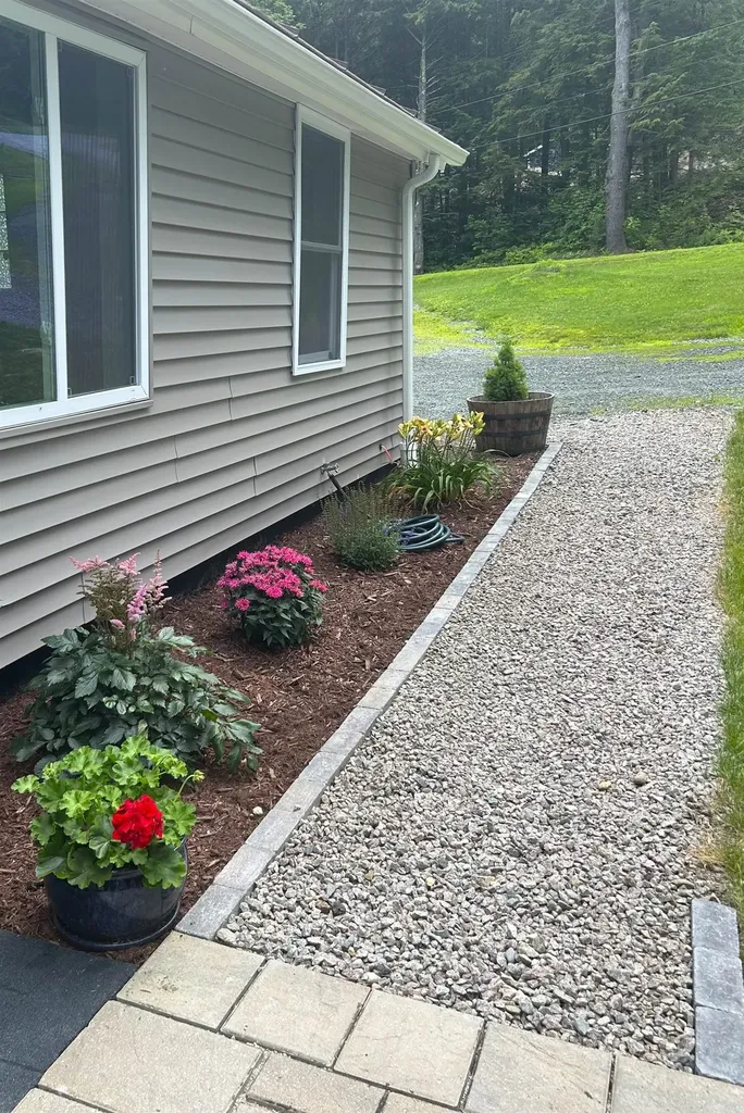 1013 Jericho Road Hartford VT 05001