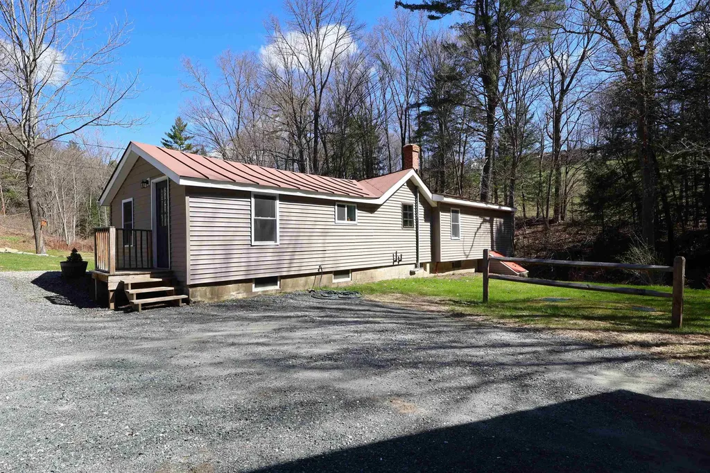 1013 Jericho Road Hartford VT 05001