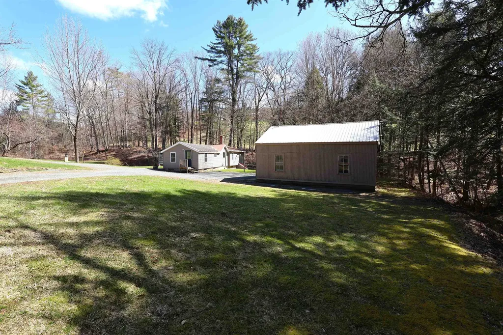 1013 Jericho Road Hartford VT 05001