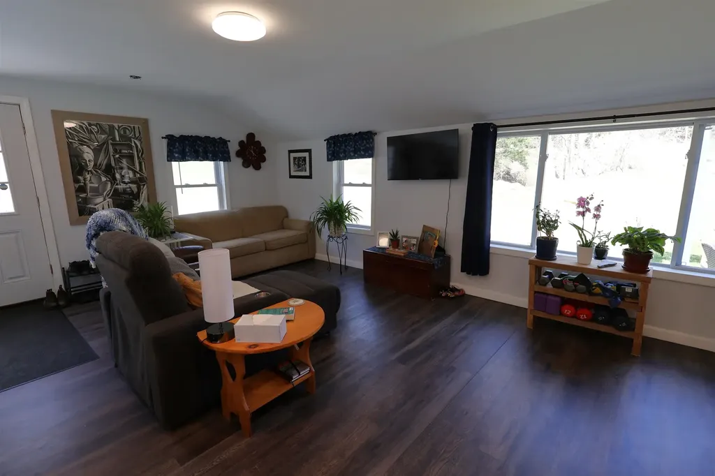 1013 Jericho Road Hartford VT 05001