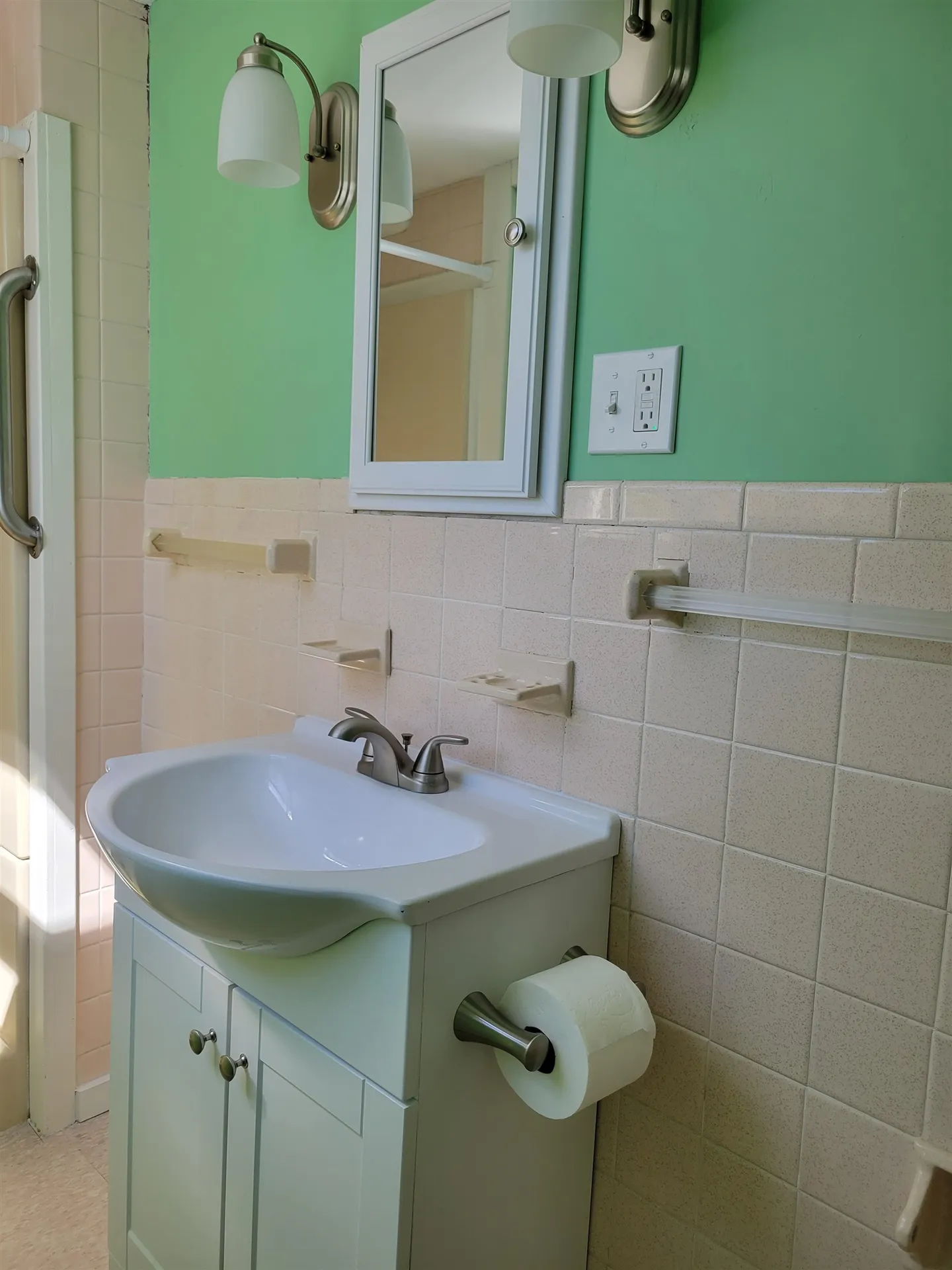 106 Emerson Avenue Hampstead NH 03841
