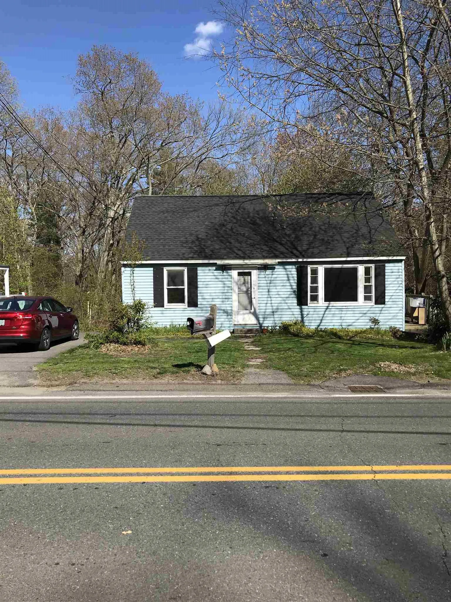 30 Millville Street Salem NH 03079