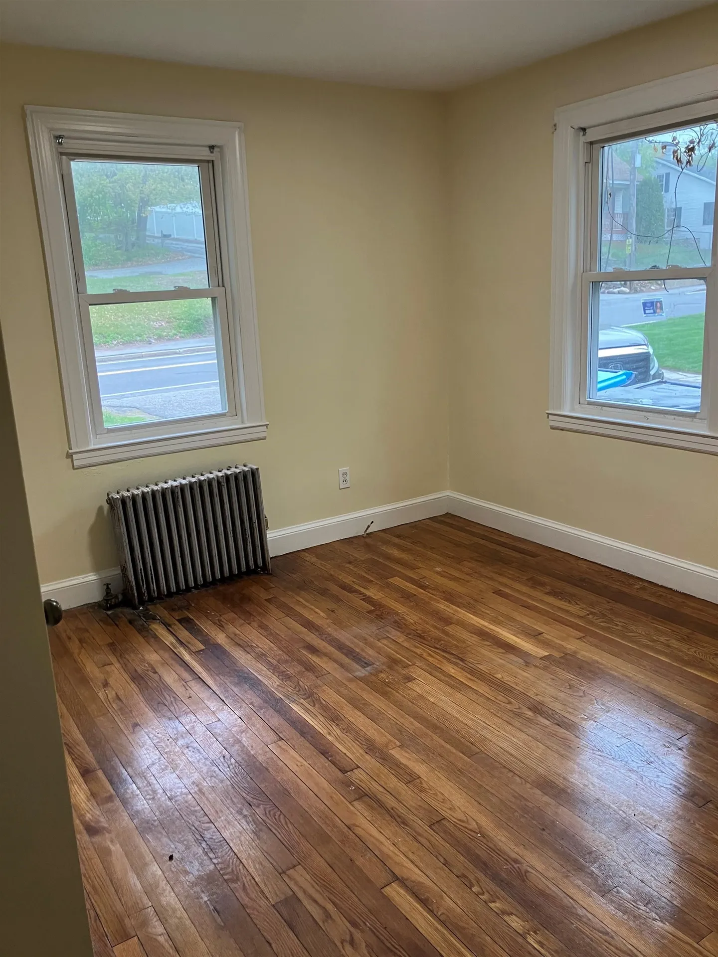 30 Millville Street Salem NH 03079